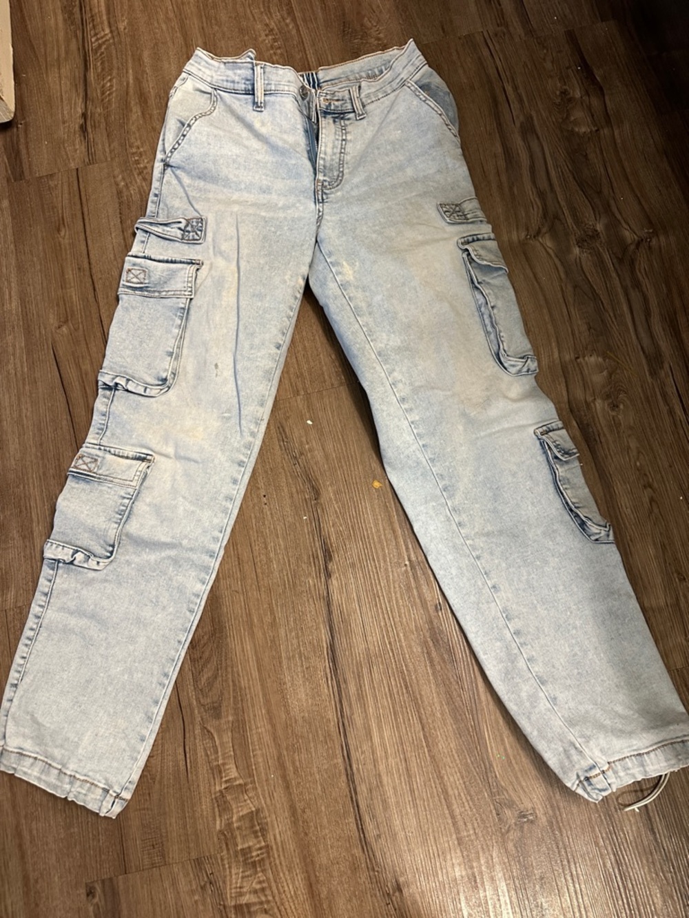 Light Wash  Cargo Jeans - Casual Utility Style